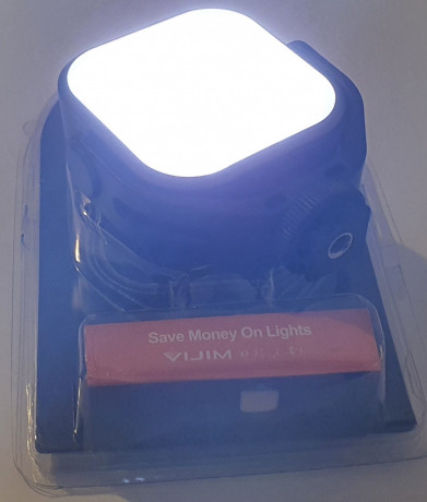 luz-de-led-de-video-com-sapata-big-0