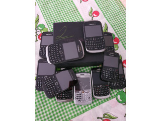 Varios telemoveis da Blackberry lote 2