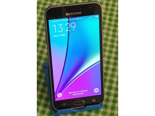 Telemovel SAMSUNG J3 2016