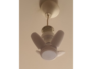 Lâmpada led ventilador lâmina C/ Comando