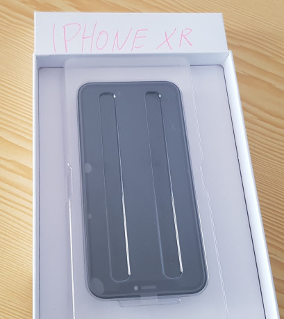 lcd-iphone-xr-big-0